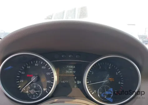 2011 Mercedes-Benz Ml 350 4Matic z USA, uszkodzony, nr VIN 4JGBB8GB6BA722025